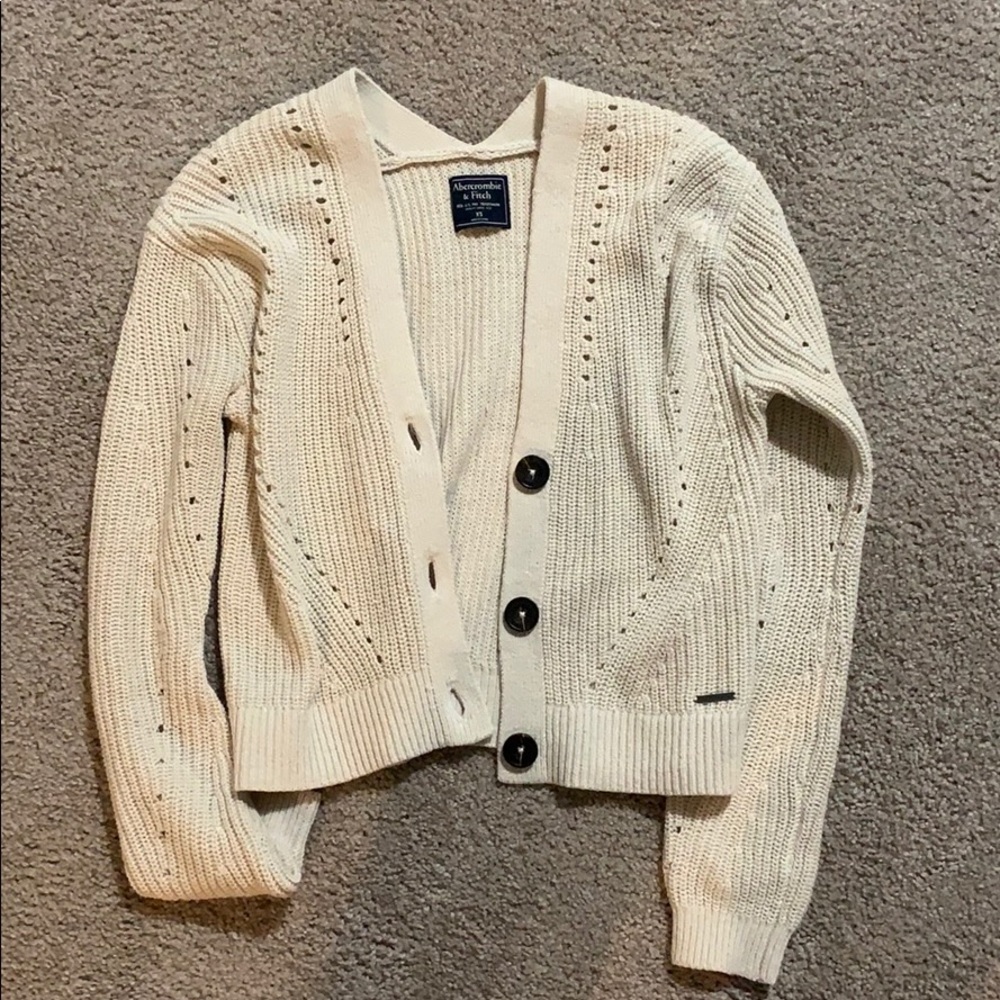 New cardigan-never worn